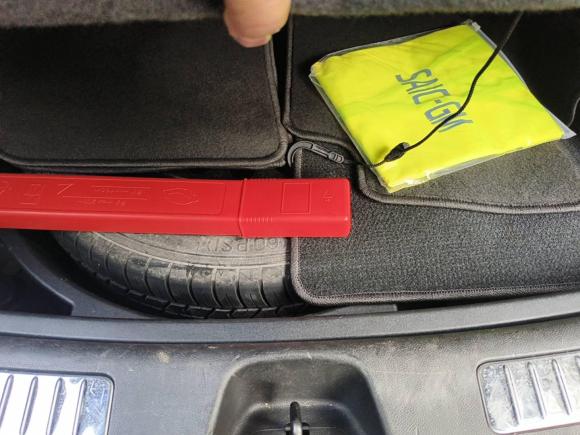 [广州·粤A] 二手凯迪拉克凯迪拉克XT42018款 28T 两驱豪华型