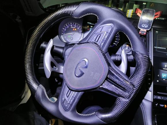 [上海·鄂W] 二手英菲尼迪英菲尼迪Q502014款 3.7L 豪华版