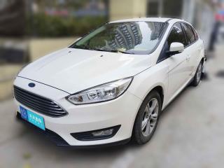 福特福克斯2017款 三厢 1.6L 自动舒适型智行版