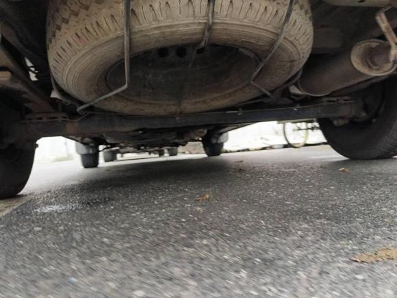 [杭州·浙G] 二手东风御风御风2014款 2.5T御利宝物流车低配短轴中顶ZD25