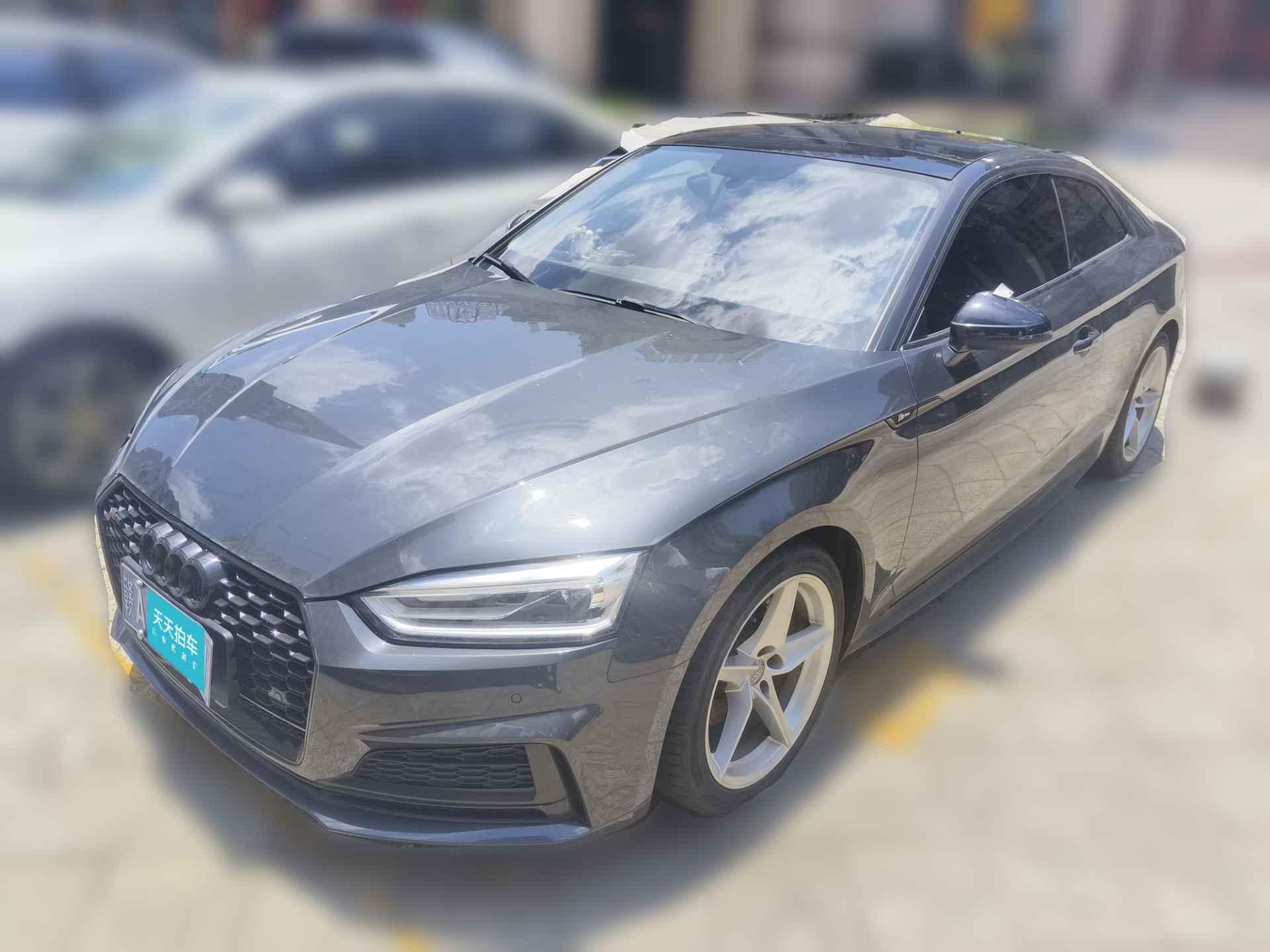 [南昌·赣A] 奥迪奥迪A52017款 Coupe 40 TFSI 时尚型