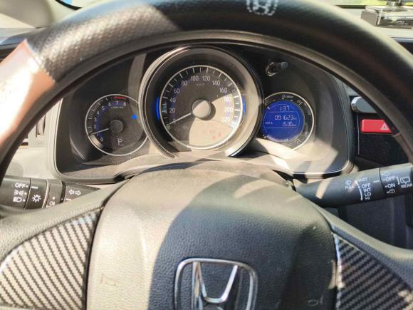 [上海·沪G] 二手本田飞度2016款 1.5L LXS CVT舒适天窗版