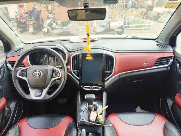 [苏州·苏U] 二手中华中华V32017款 1.5L 自动智能型