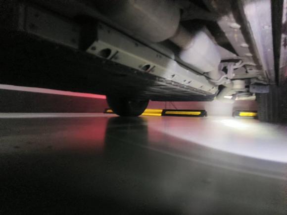 [深圳·粤B] 二手鸿蒙智行问界M72024款 1.5T 智驾四驱Ultra版 5座