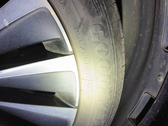 [成都·川G] 二手大众威然2022款 380TSI 尊贵版