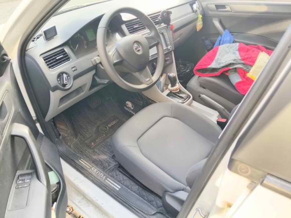 [上海·苏U] 二手斯柯达昕锐2016款 1.6L 自动前行版