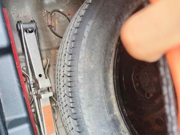 [广州·粤A] 二手日产轩逸2012款 1.6XL CVT豪华版