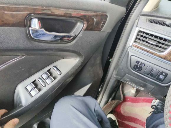 [广州·川E] 二手东风风光风光5802017款 1.5T CVT智尚型