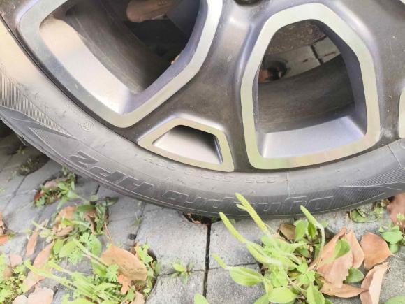 [嘉兴·浙F] 二手Jeep自由侠2018款 互联大屏版 180T 自动智能版