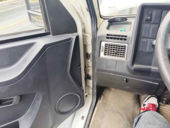 [苏州·苏E] 二手依维柯依维柯得意2017款 2.5T A35客车5-7座47Z5