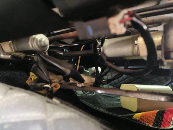 [杭州·鲁B] 二手三菱欧蓝德2017款 2.0L 两驱荣耀版 5座