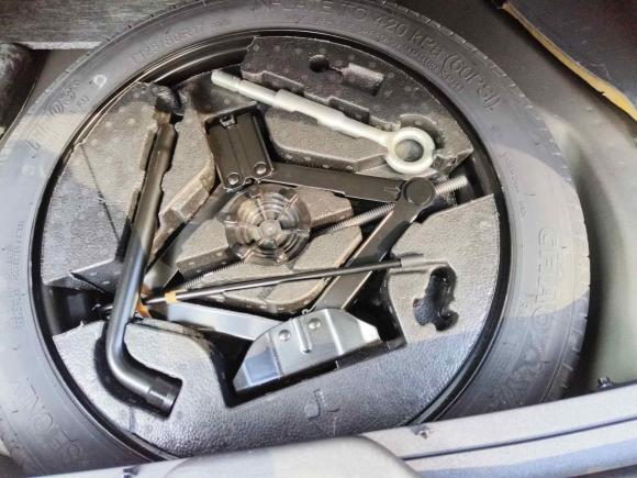 [上海·辽A] 二手沃尔沃沃尔沃XC602017款 T5 智行升级版