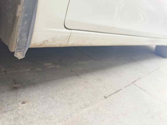 [西安·陕A] 二手雪佛兰科鲁兹2015款 1.5L 经典 SL MT