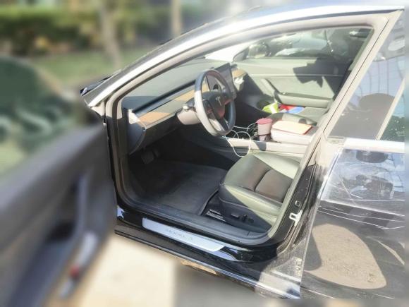 [上海·沪A] 二手特斯拉Model 32019款 标准续航后驱升级版