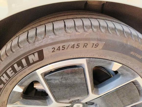 [芜湖·皖B] 二手小米汽车小米SU72024款 后驱标准创始版