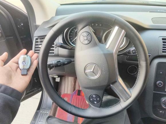 [合肥·皖A] 二手奔驰奔驰R级2017款 R 320 4MATIC 商务型臻藏版