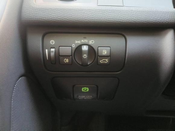 [苏州·苏E] 二手沃尔沃沃尔沃XC602013款 T5 舒适版