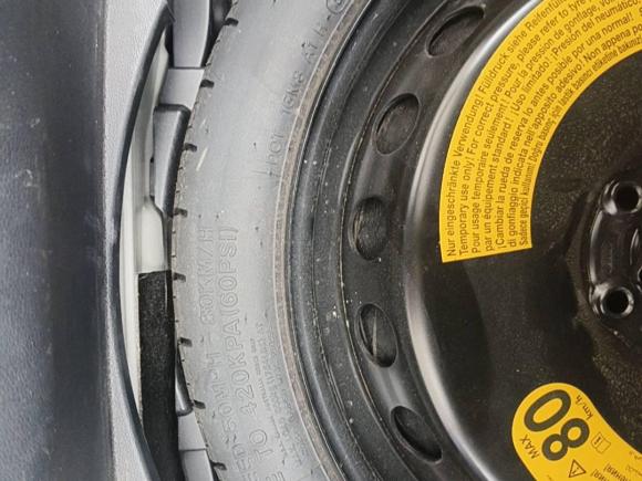 [苏州·苏E] 二手奥迪奥迪A4L2018款 30周年年型 40 TFSI 进取型