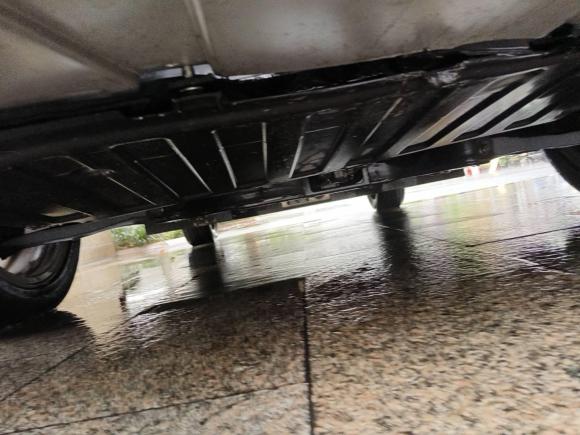 [杭州·浙A] 二手北京汽车北京EU52018款 R500 智风版