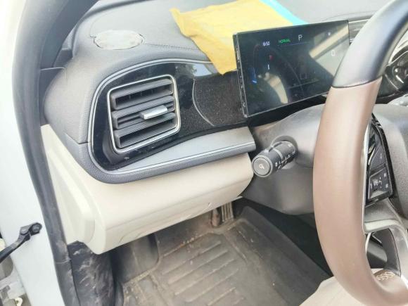 [成都·川A] 二手比亚迪秦PLUS2024款 荣耀版 EV 420KM领先型