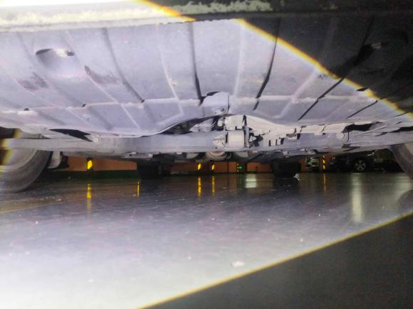 [深圳·粤B] 二手现代朗动2012款 1.6L 自动领先型