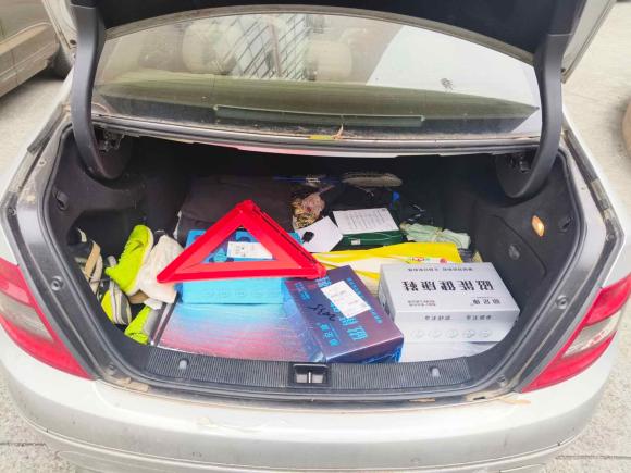 [成都·川A] 二手奔驰奔驰C级2010款 C 200 CGI 时尚型