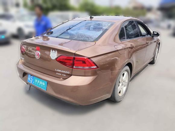 [上海·粤S] 二手大众凌渡2015款 230TSI DSG风尚版