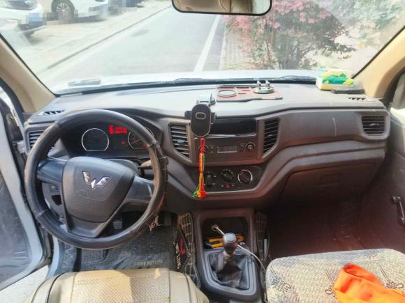 [武汉·鄂A] 二手五菱汽车五菱宏光V2019款 1.5L基本型国VI LAR