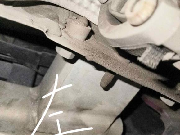 [深圳·粤B] 二手奥迪奥迪A4L2018款 30周年年型 40 TFSI 时尚型