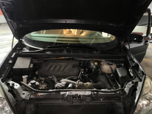 [杭州·浙A] 二手别克别克GL82013款 2.4L 经典版