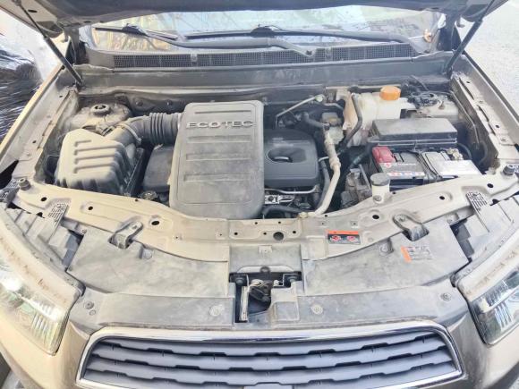 [南京·苏A] 二手雪佛兰科帕奇2015款 2.4L 四驱旗舰版 7座