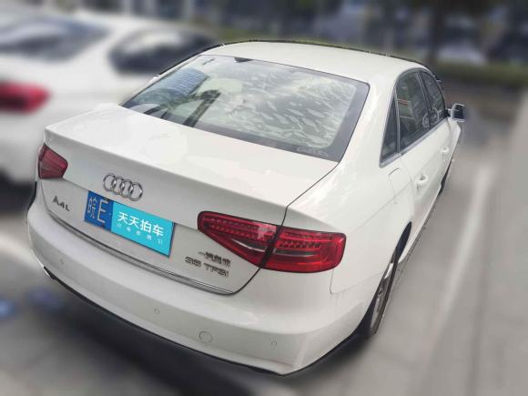 [苏州·皖E] 二手奥迪奥迪A4L2013款 35 TFSI 自动标准型