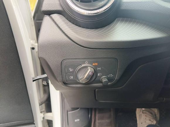 [深圳·粤B] 二手奥迪奥迪Q2L e-tron2019款 Q2L e-tron 纯电智酷型