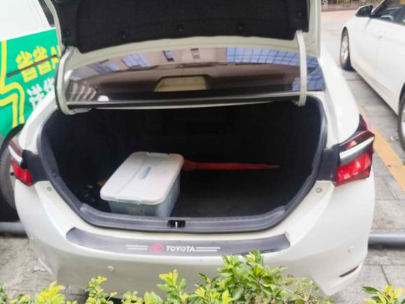 [佛山·粤E] 二手丰田卡罗拉2016款 双擎 1.8L E-CVT精英版