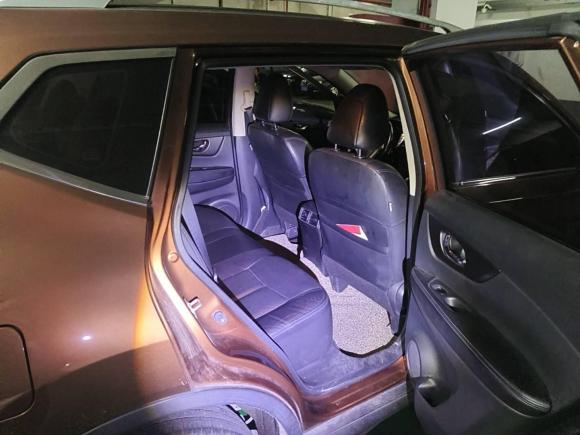 [杭州·浙A] 二手日产奇骏2014款 2.0L CVT舒适版 2WD