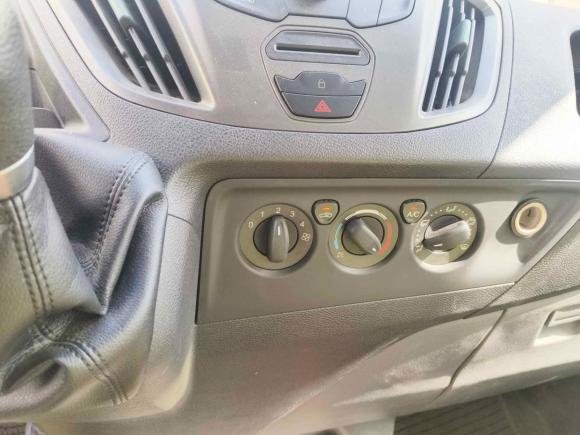 [常州·苏D] 二手福特全顺2017款 2.0T柴油多功能商用车短轴低顶国V