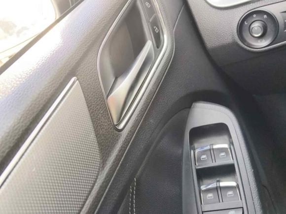 [金华·浙G] 二手荣威荣威RX52018款 20T 两驱自动旗舰版