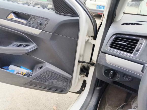 [西安·陕A] 二手大众朗逸2017款 1.6L 手动风尚版