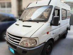 [上海·沪A] 依维柯依维柯褒迪2013款 2.8T-A36 客货两用