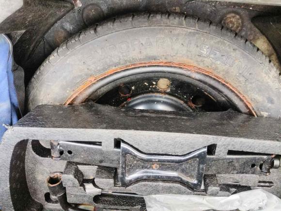 [上海·陕G] 二手奔腾奔腾X402017款 1.6L 自动尊享型