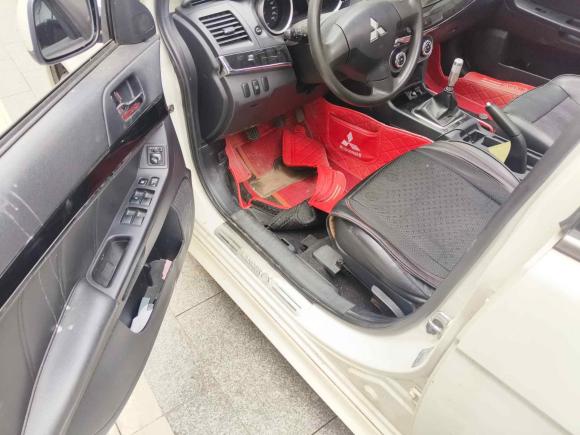 [广州·粤W] 二手三菱翼神2012款 致尚版 1.8L 手动豪华型