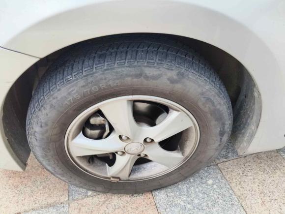 [深圳·粤B] 二手现代瑞纳2014款 1.4L 自动智能型GLS