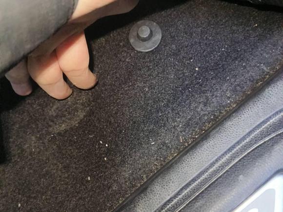 [杭州·浙A] 二手大通上汽大通MAXUS D902017款 2.0T 自动两驱 水星基础版