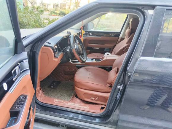 [无锡·苏B] 二手众泰众泰T7002017款 1.8T 双离合尊贵型贺岁版