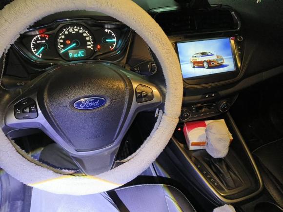 [武汉·鄂A] 二手福特福睿斯2015款 1.5L 自动时尚型