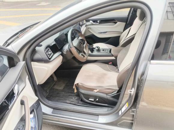 [上海·沪A] 二手比亚迪秦PLUS2023款 冠军版 EV 420KM超越型