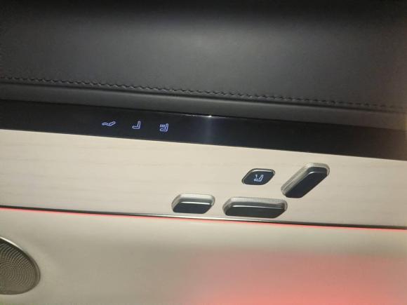 [深圳·粤B] 二手享界享界S92024款 纯电 Max 后驱长航版