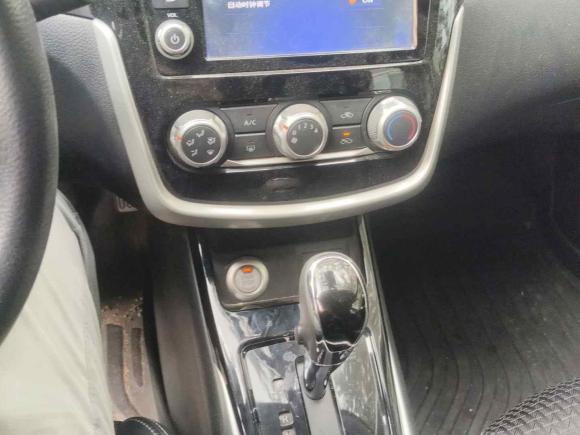 [青岛·鲁B] 二手日产骐达TIIDA2016款 1.6L CVT智行版