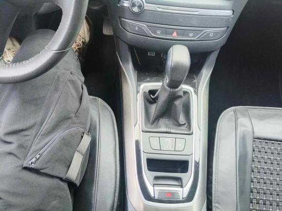 [南通·苏F] 二手标致标致4082014款 1.8L 自动豪华版