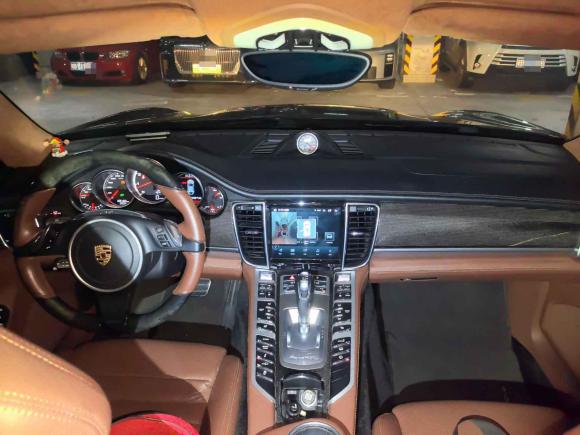 [深圳·粤B] 二手保时捷Panamera2010款 Panamera Turbo 4.8T